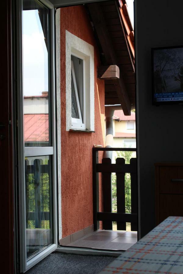 Noclegi16 Boleslawiec  Ngoại thất bức ảnh
